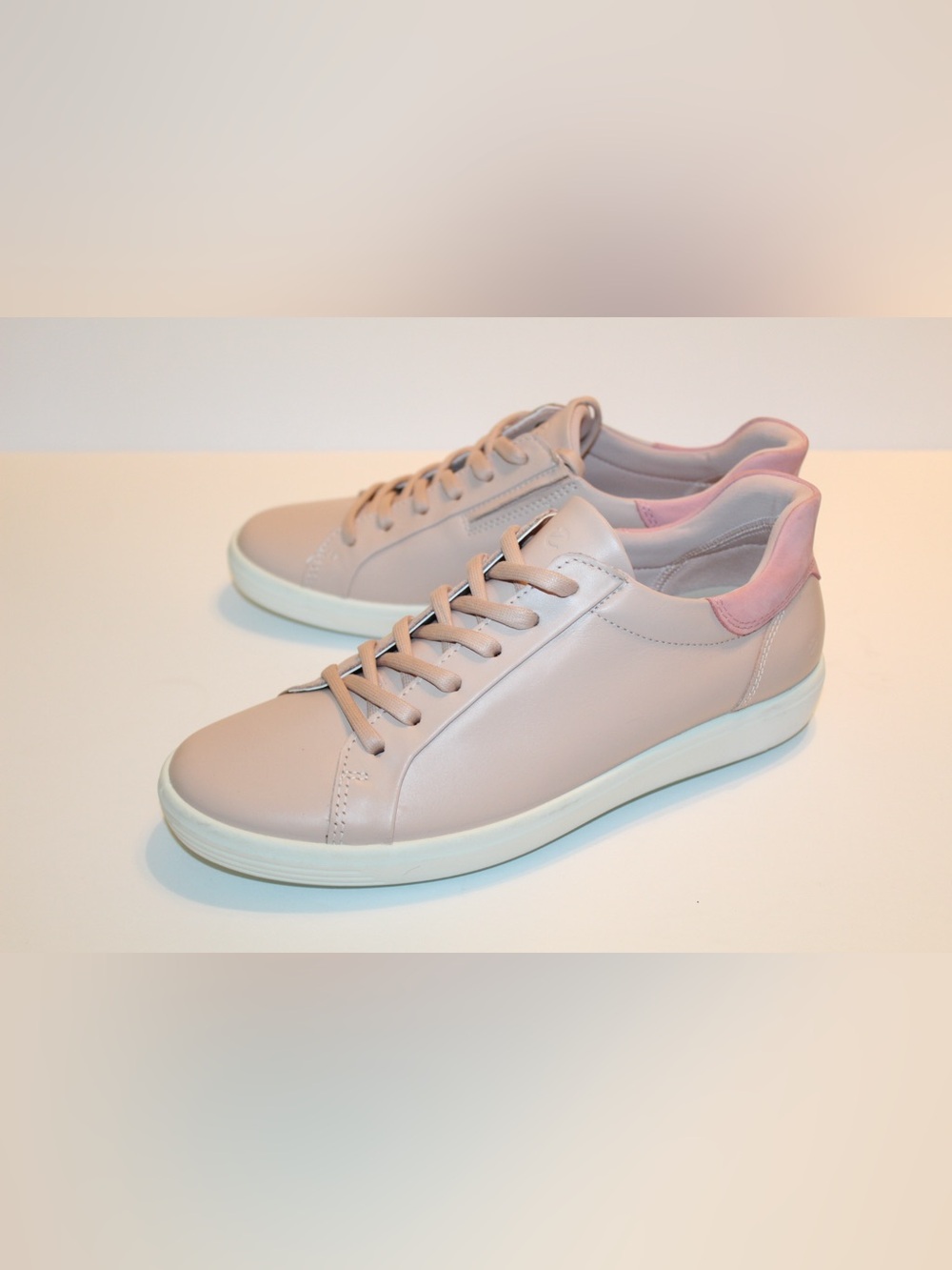 ECCO Soft 7 Women’s Leather Shoes Size 10 NEW